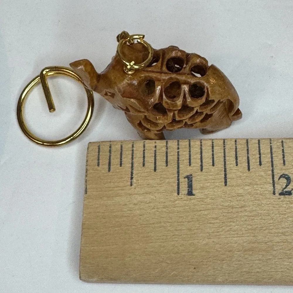 Hand Carved Wooden Elephant Good Luck Key‎ Chain